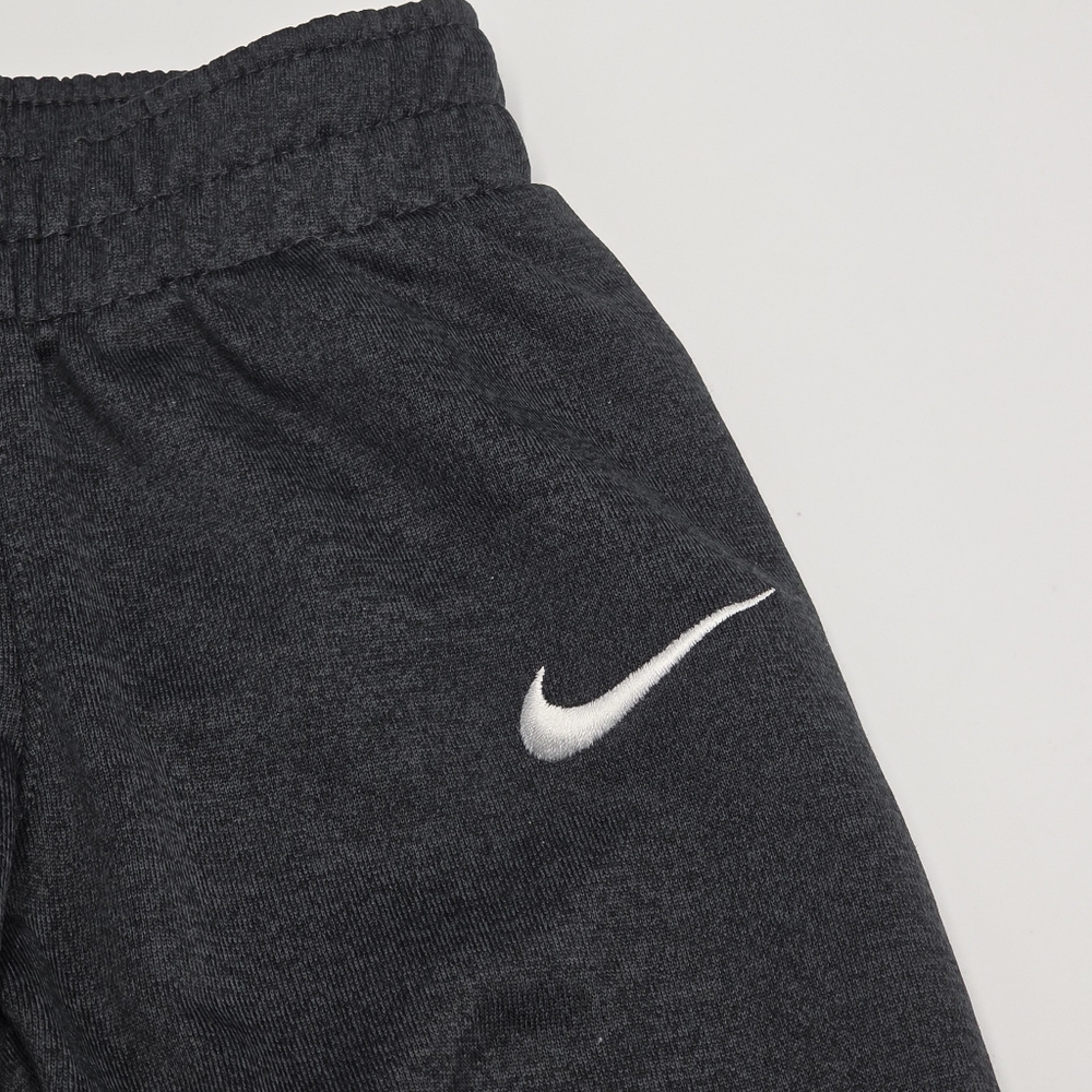 Nike boys' Dri-Fit thermal and pants size 2T - Picture 6 of 8